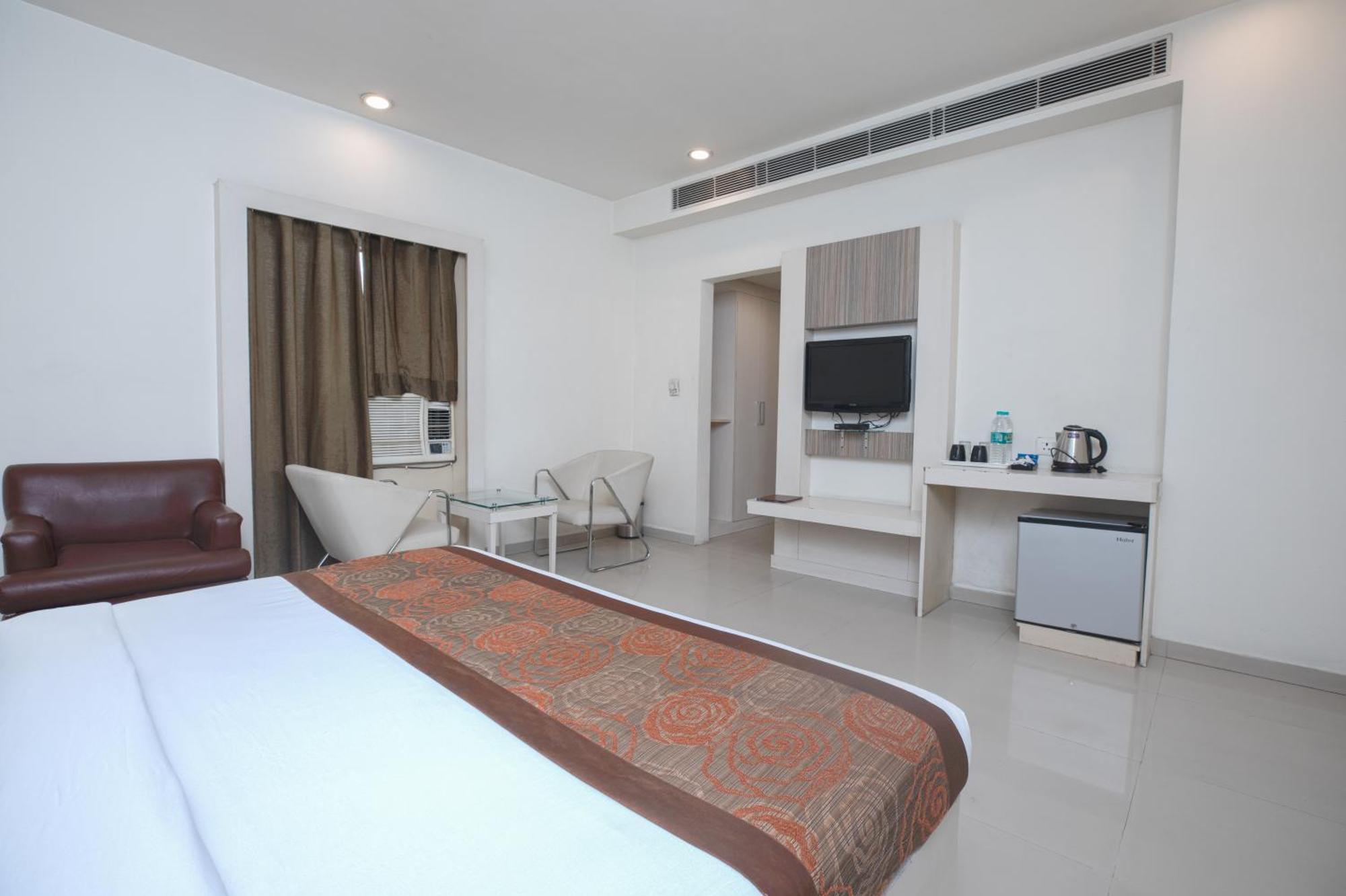 Hotel Le Castle Rudrapur Экстерьер фото
